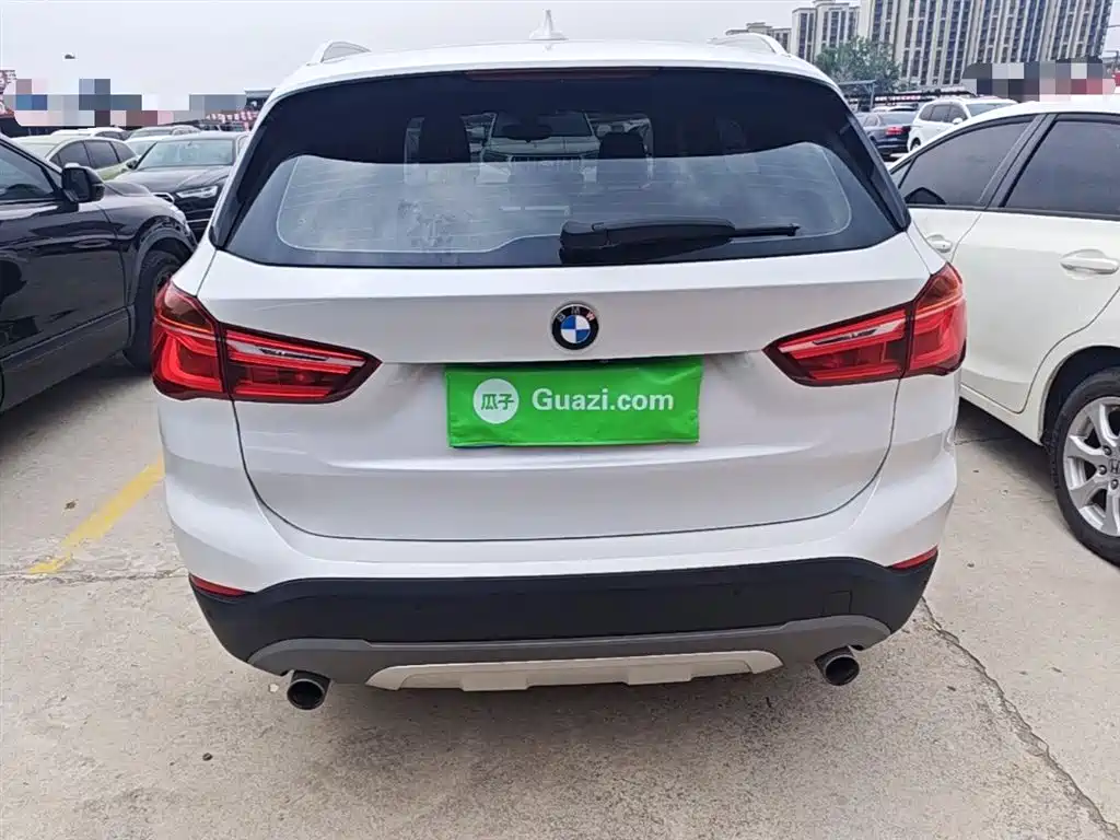 BMW X1 2018 sDrive20Li Leading Model фото 6