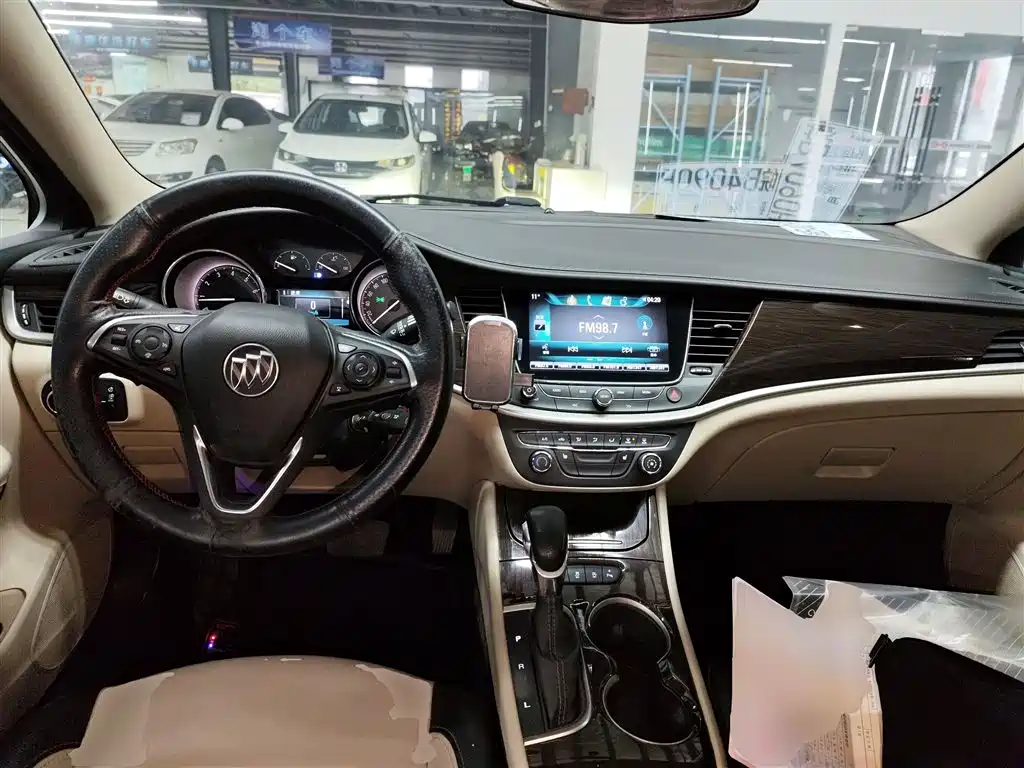 Buick Verano 2019 Sedan 15S Auto Leading фото 7