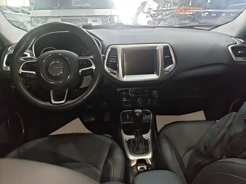 Jeep Compass 2017 2017 200T Automatic Family Edition