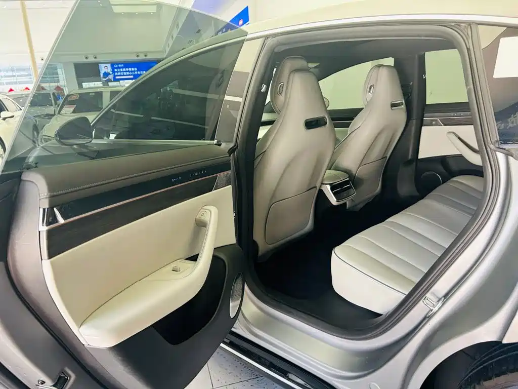 Zhijie S7 2024 2024 Max RWD Long Range Smart Drive