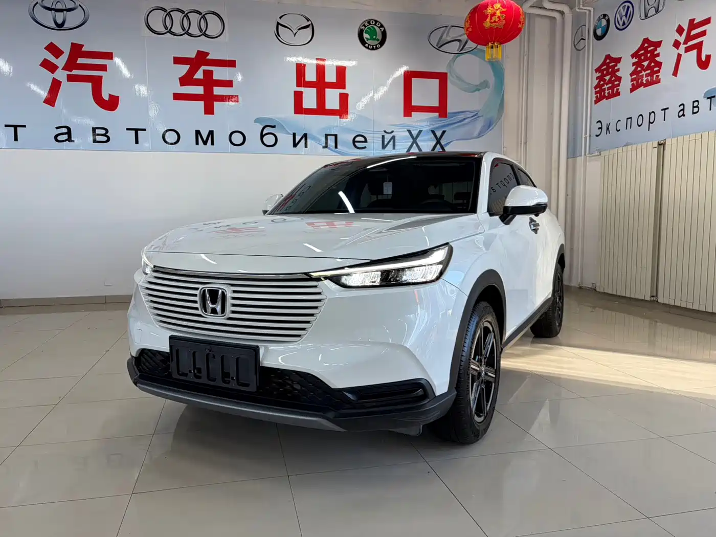 Honda Vezel 2023 1.5L CVT Pioneer Edition