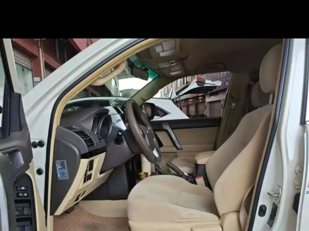 Toyota Prado (Import) 2017 2017 Base Model