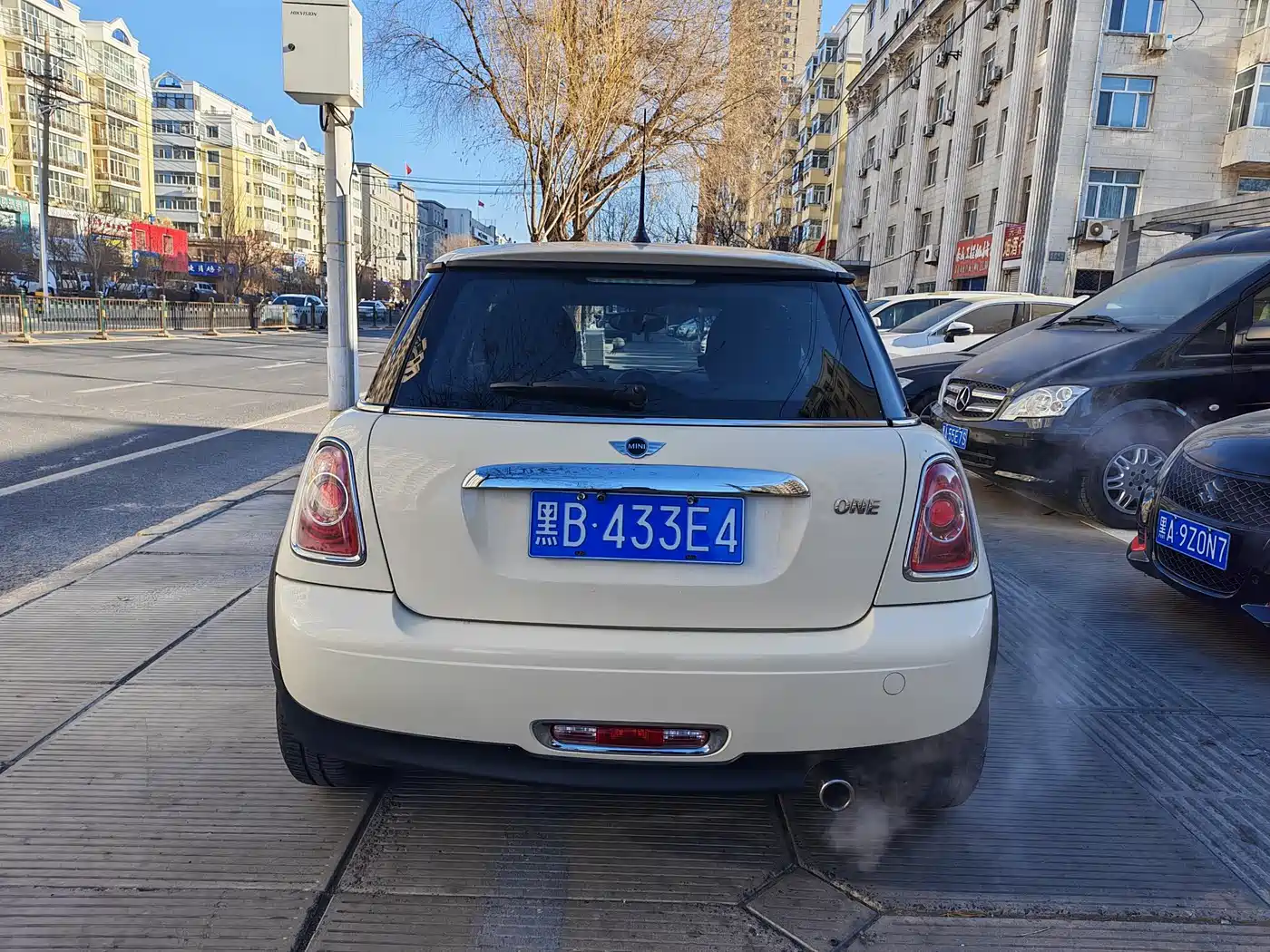 MINI MINI 2013 2011 1.6L ONE
