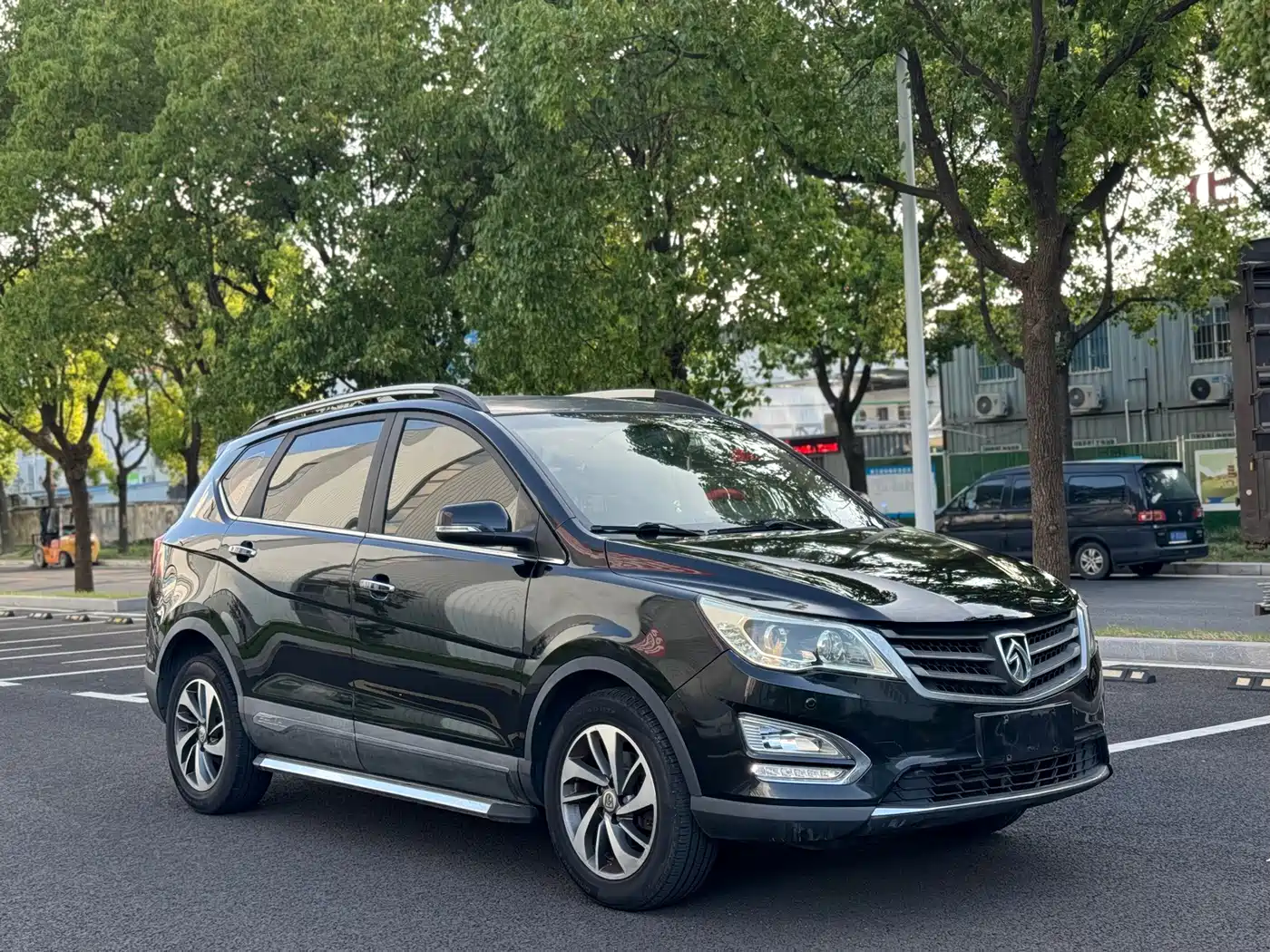 Baojun 560 2015 2015 1.8L Manual Luxury