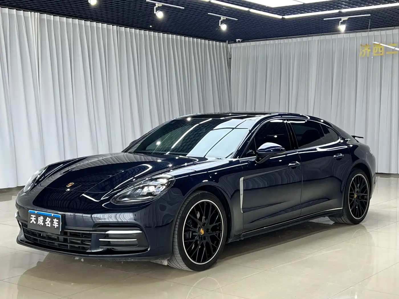Porsche Panamera 2017 Panamera Executive Long Wheelbase 3.0T