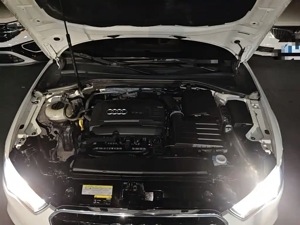 Audi A3 (Import) 2014 Limousine 40 TFSI S line Comfort фото 20