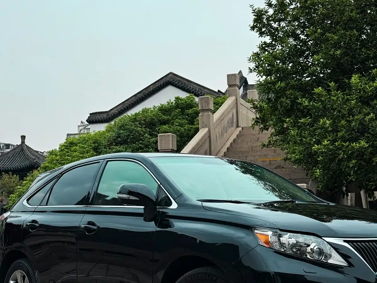 Lexus RX Classic 2009 Model 350 Premium Edition фото 14