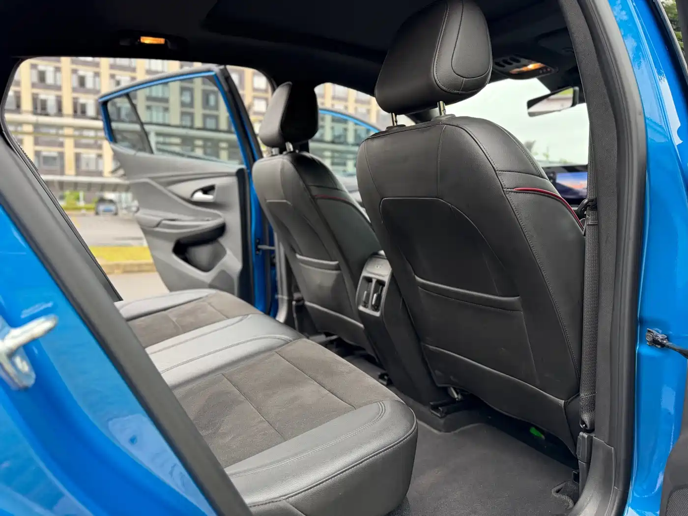 Buick Angyang 2022 1.5T GS Speed Edition фото 14