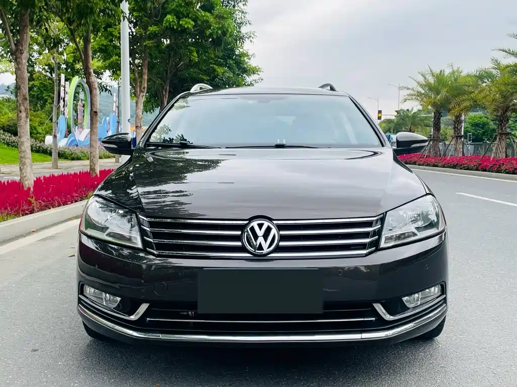 Volkswagen Magotan (Import) 2015 2015 Wagon 2.0TSI Comfort