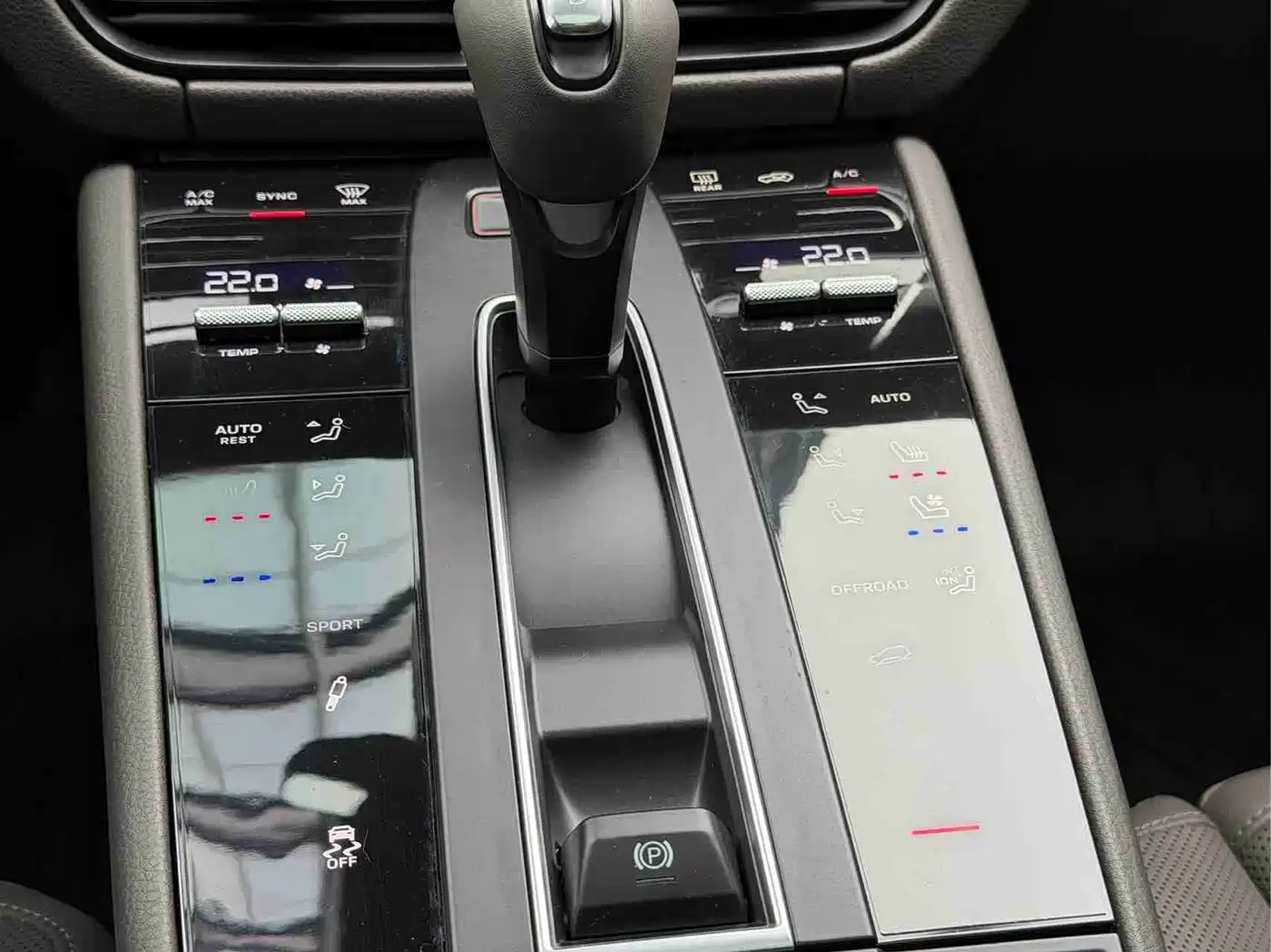 Porsche Macan 2022 Macan 2.0T фото 11