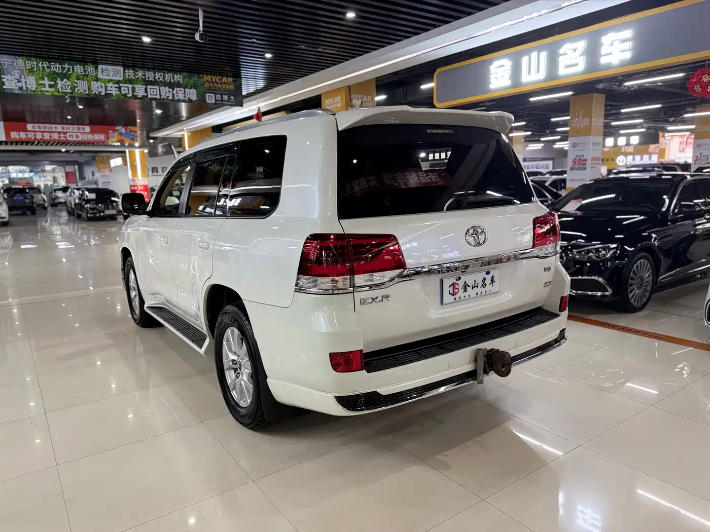 Toyota Land Cruiser (Import) фото 13