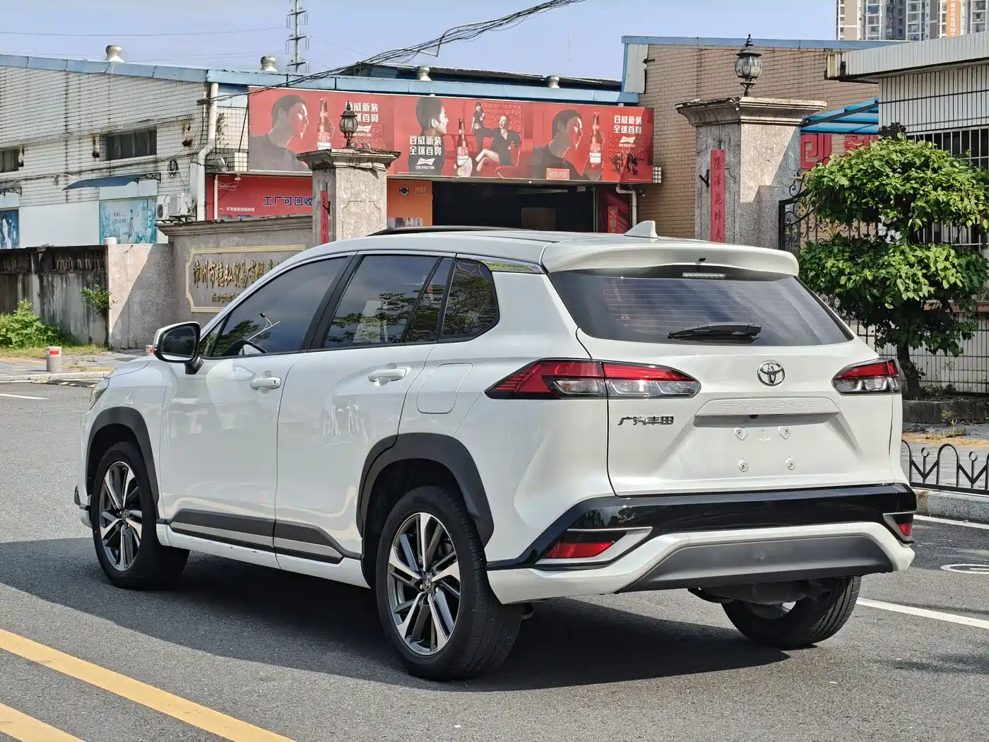 Toyota Frontlander 2023 2.0L CVT Sport Edition фото 5