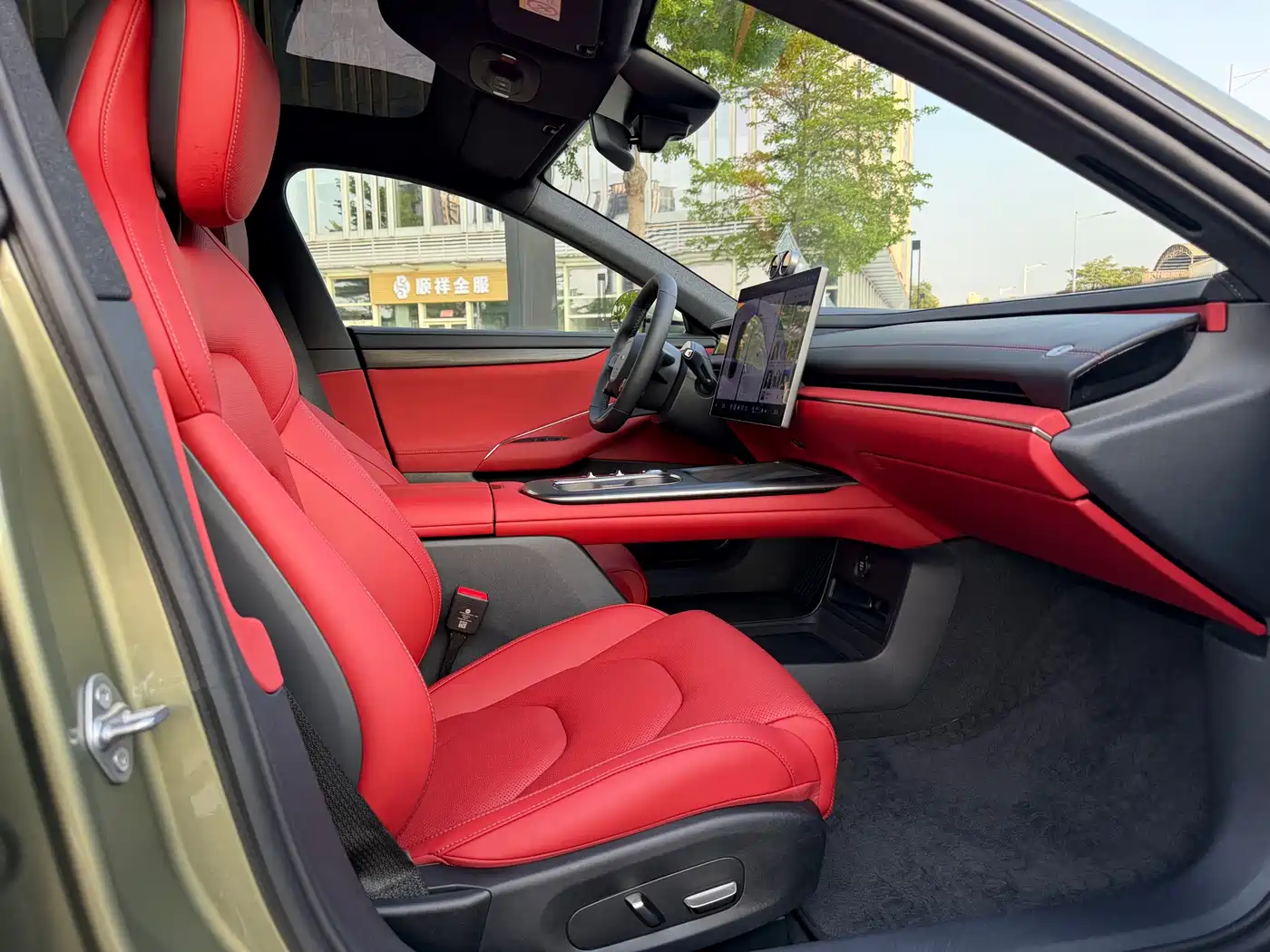 XIAOMI CAR XIAOMI SU7