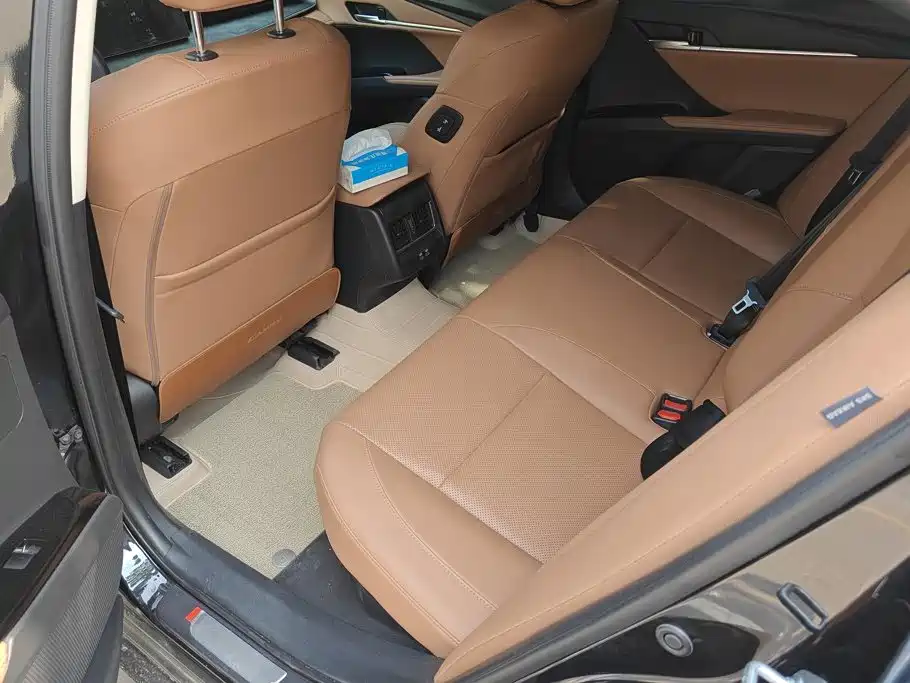 Toyota Camry 2025 2024 Hybrid 2.0HGVP Luxury Edition