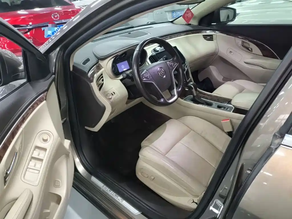 Buick LaCrosse 2013 2.4L SIDI Leading Comfort фото 16