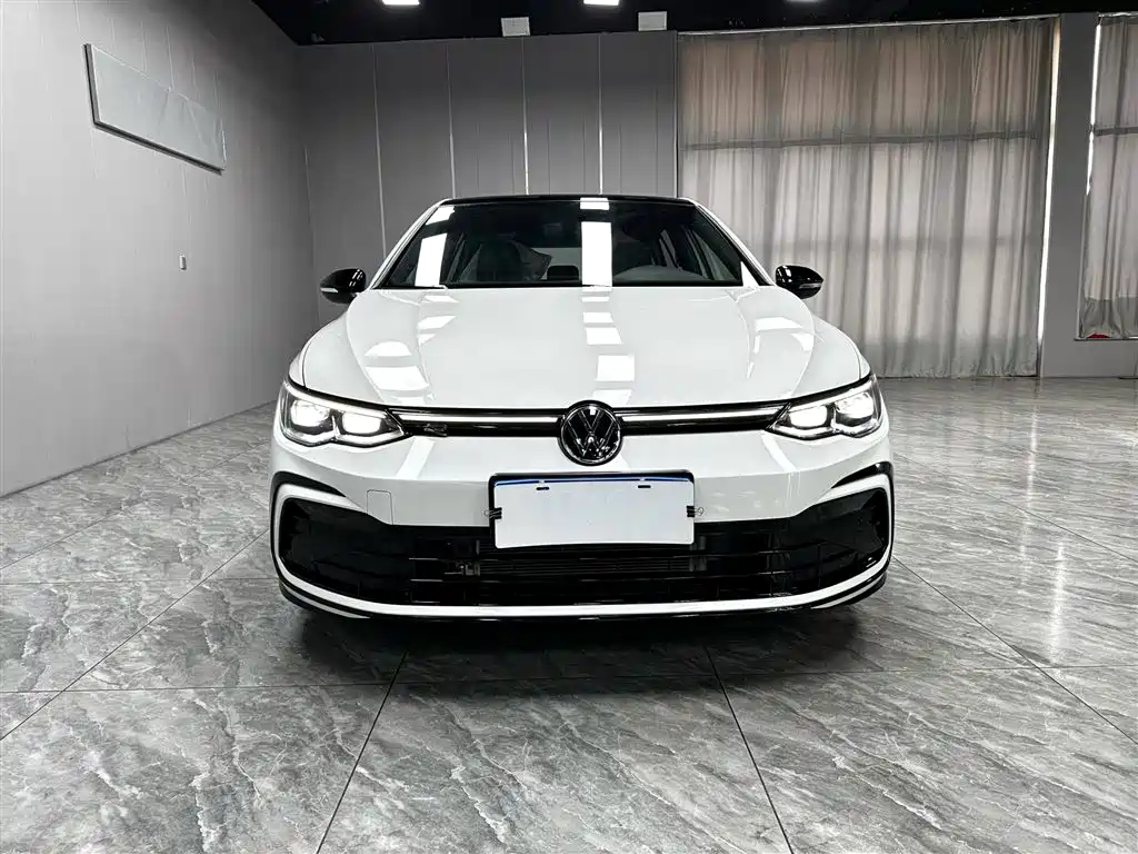Volkswagen Golf 2023 Facelift 280TSI DSG R-Line Lite фото 2