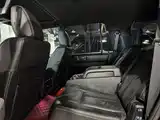 Фото 6 - Lincoln Navigator