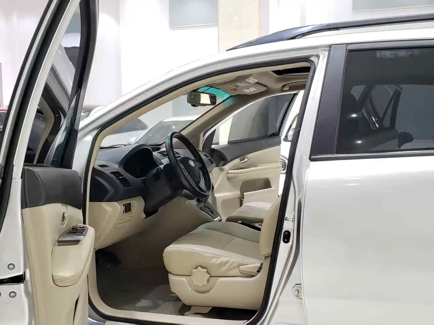 2014 BYD S6
