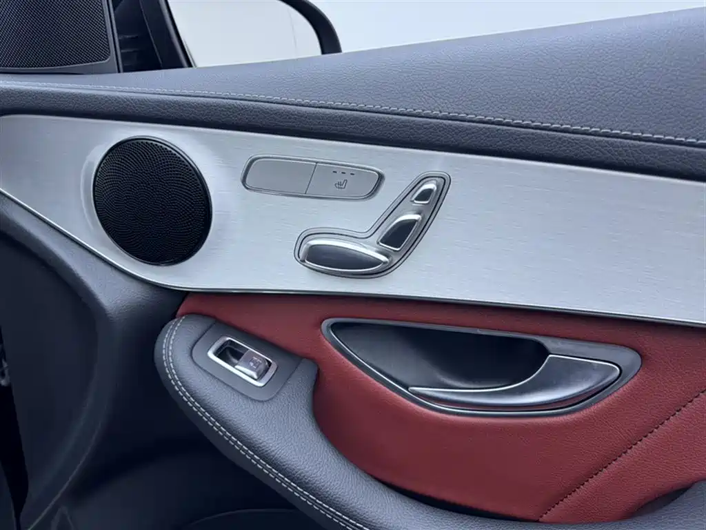 MERCEDES-BENZ GLC COUPE
