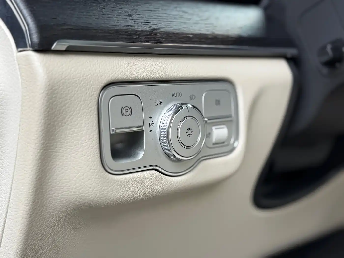 Mercedes-Benz GLE 2020 Facelift GLE 450 4MATIC Fashion фото 10