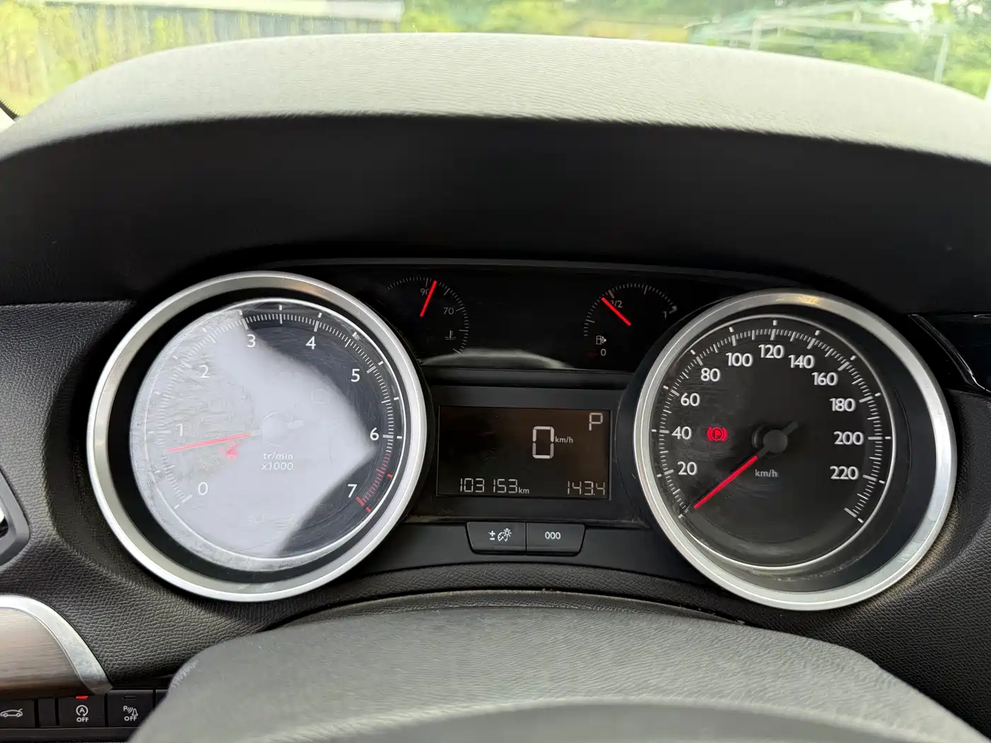 Peugeot 408 2018 Facelift 1.8L Automatic Luxury фото 22