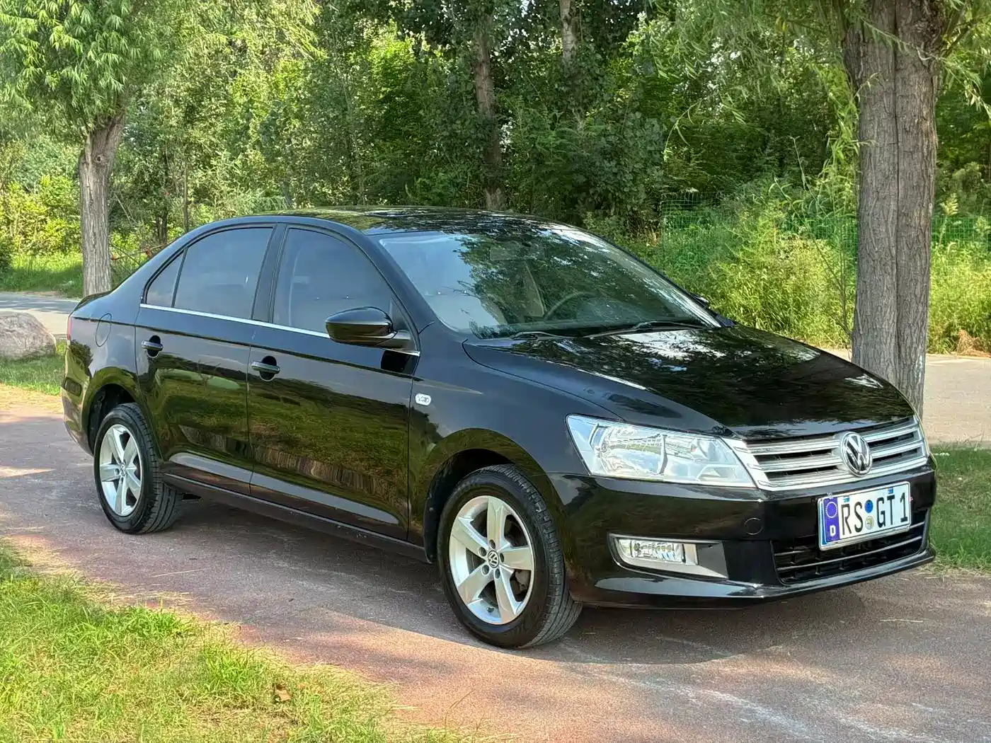 Volkswagen Santana 2013 2013 Model 1.6L Automatic Luxury Edition