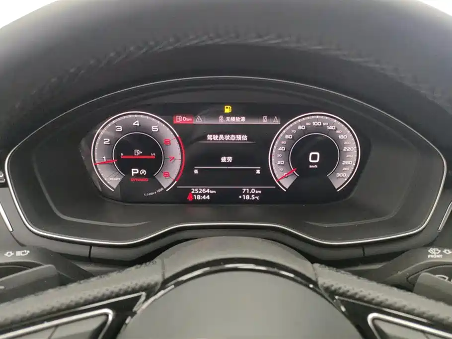 Audi A4L 2024 40 TFSI Luxury Dynamic фото 14
