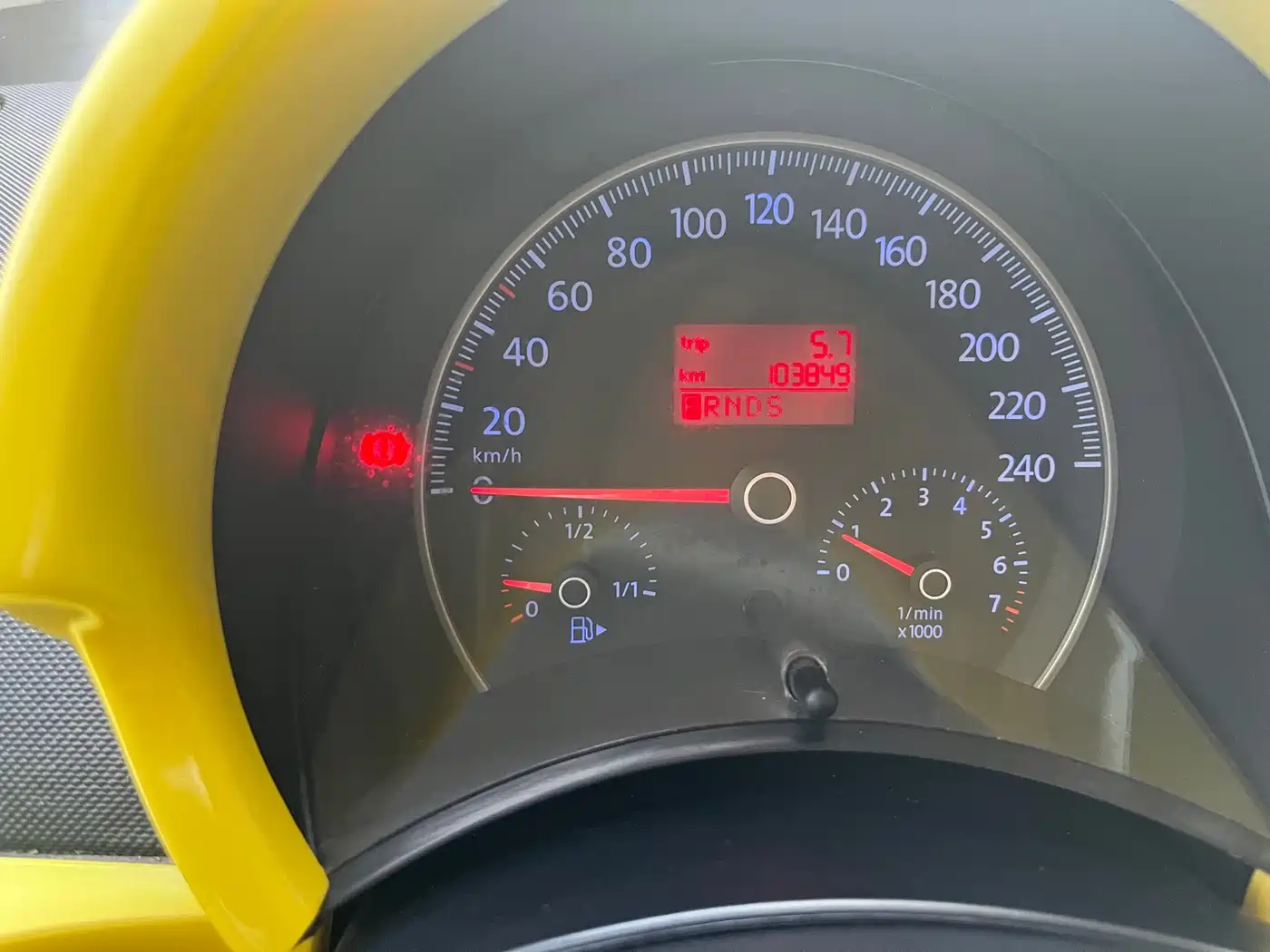 Volkswagen Beetle 2011 2010 Model 1.6 AT