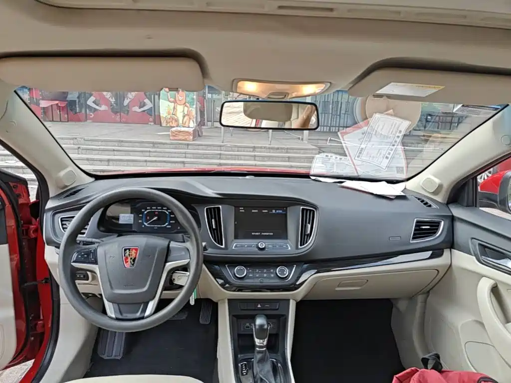 Roewe 360 2015 2015 1.5L Automatic Luxury