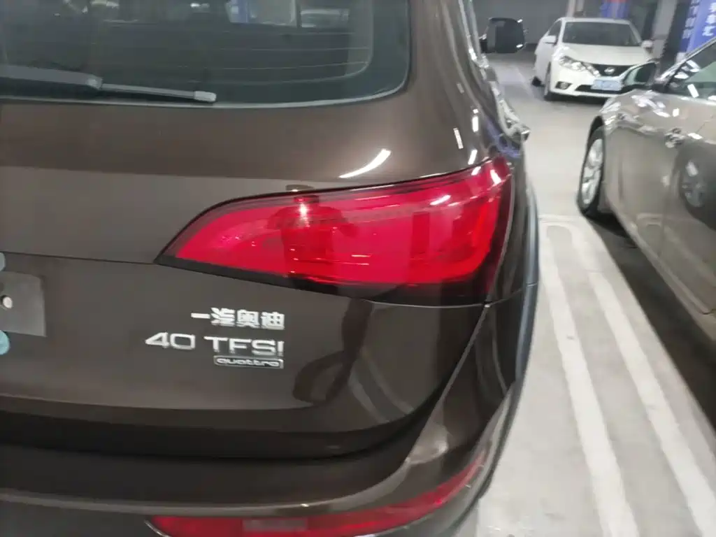 Audi Q5 2018 2017 Plus 40 TFSI Technology