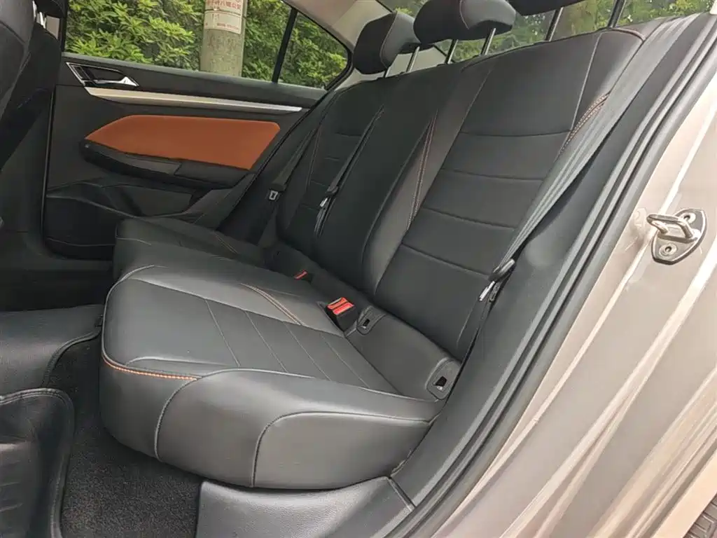 Volkswagen Bora 2023 200TSI DSG Smart Edition фото 17