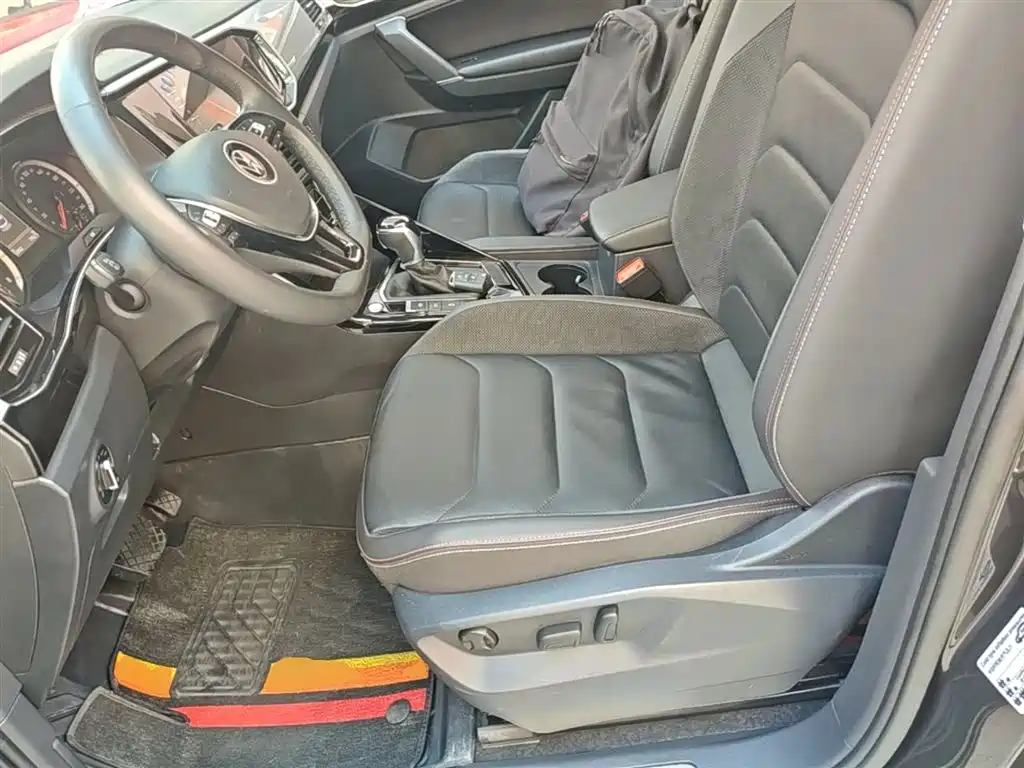 Volkswagen Tayron 2020 330TSI 2WD Luxury Smart Edition фото 15