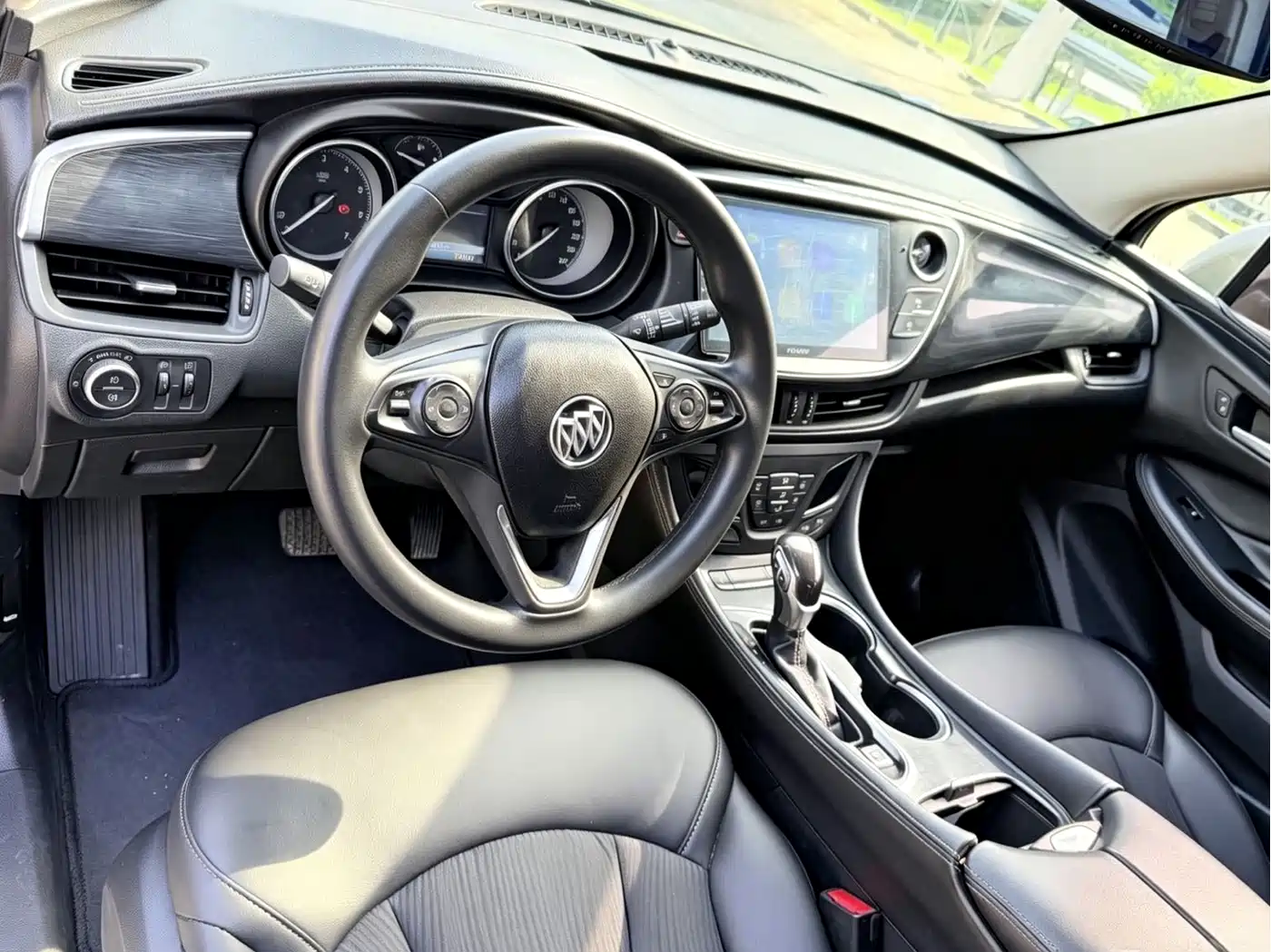 Buick Envision Plus 2016 20T 2WD Leading фото 11