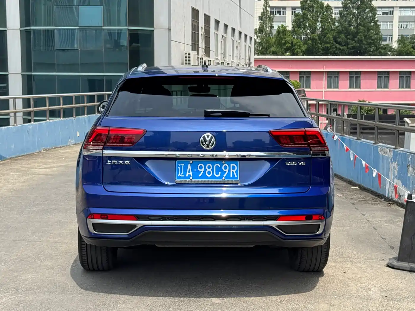 Volkswagen Teramont 2020 Teramont X Facelift 530 V6 4WD Premium Luxury Edition фото 4