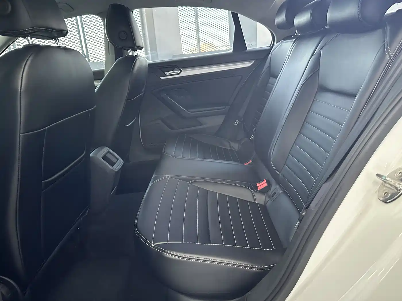 Volkswagen Lamando 2017 230TSI DSG Trend Edition фото 5