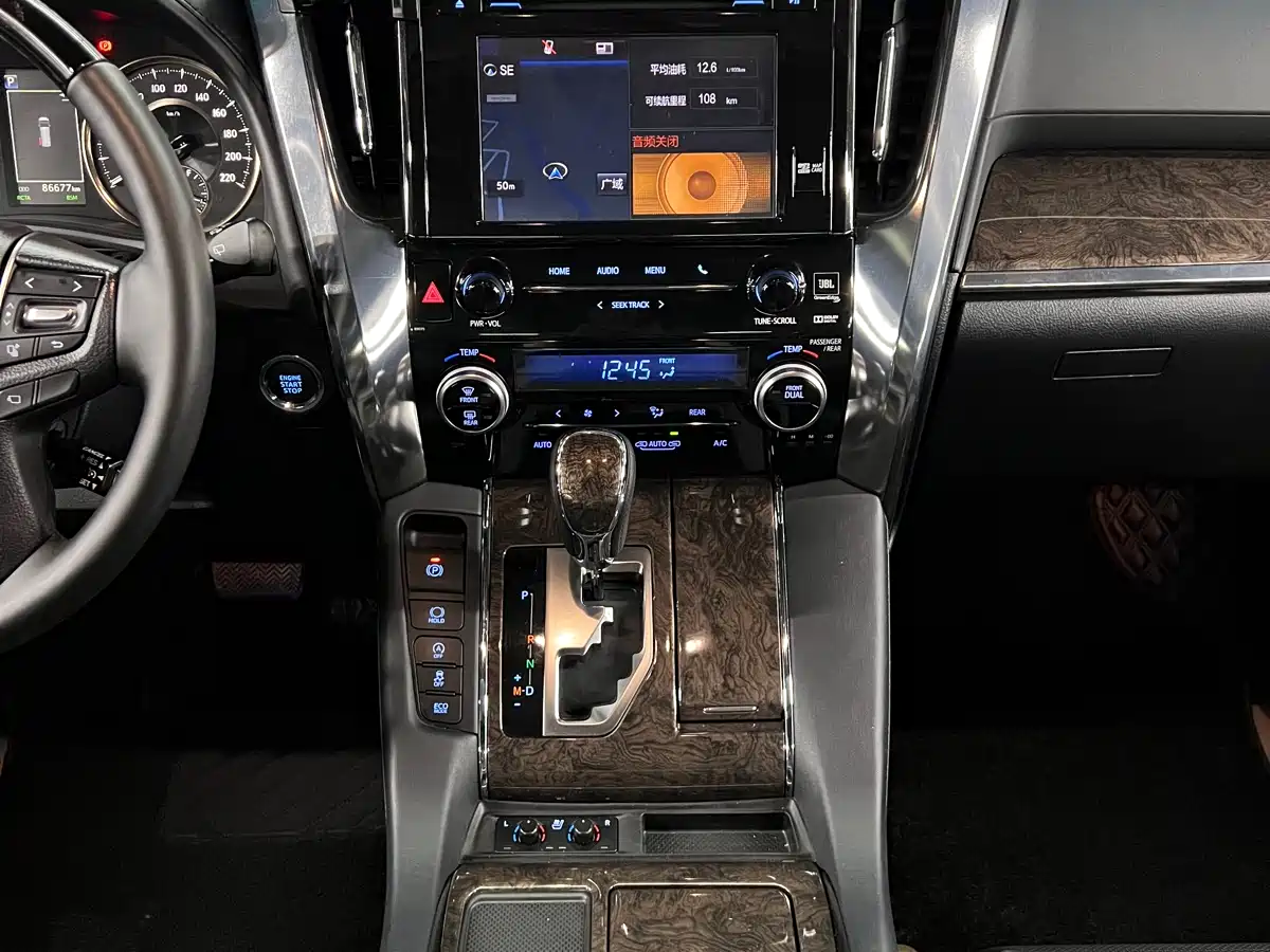 Toyota Alphard 2018 Facelift 3.5L Premium Edition фото 17