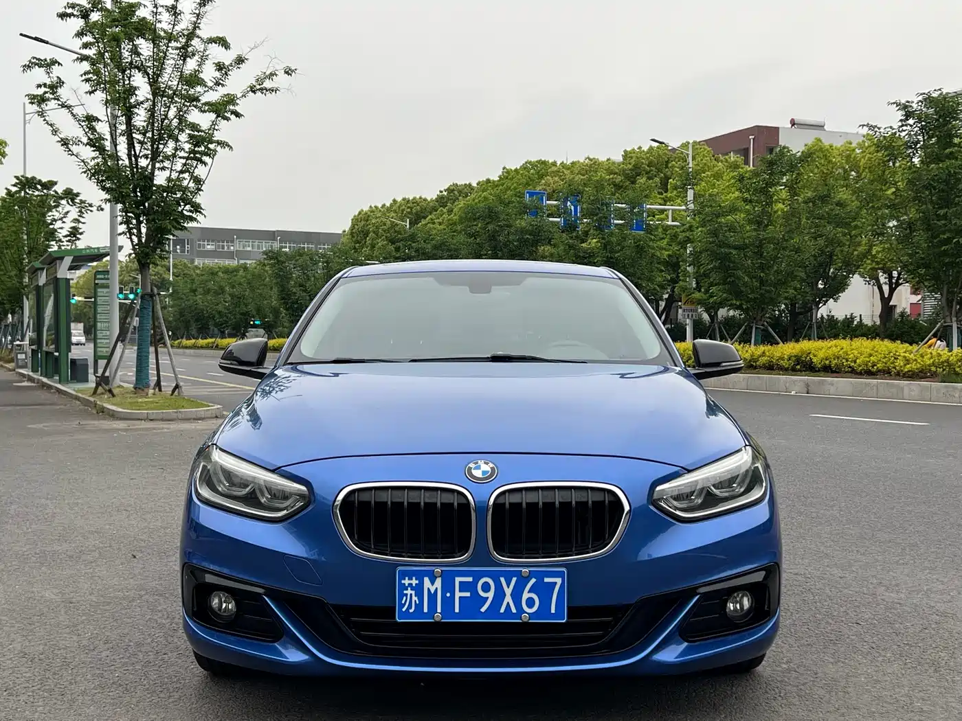 BMW 1 Series 2017 118i Sport фото 2