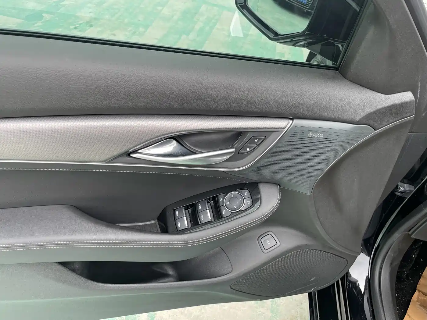 Cadillac CT5 2024 28T Luxury Model Pro фото 7