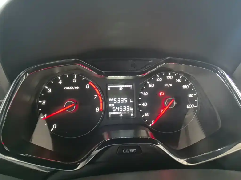 Baojun 310 2016 2016 1.2L Manual Luxury Type