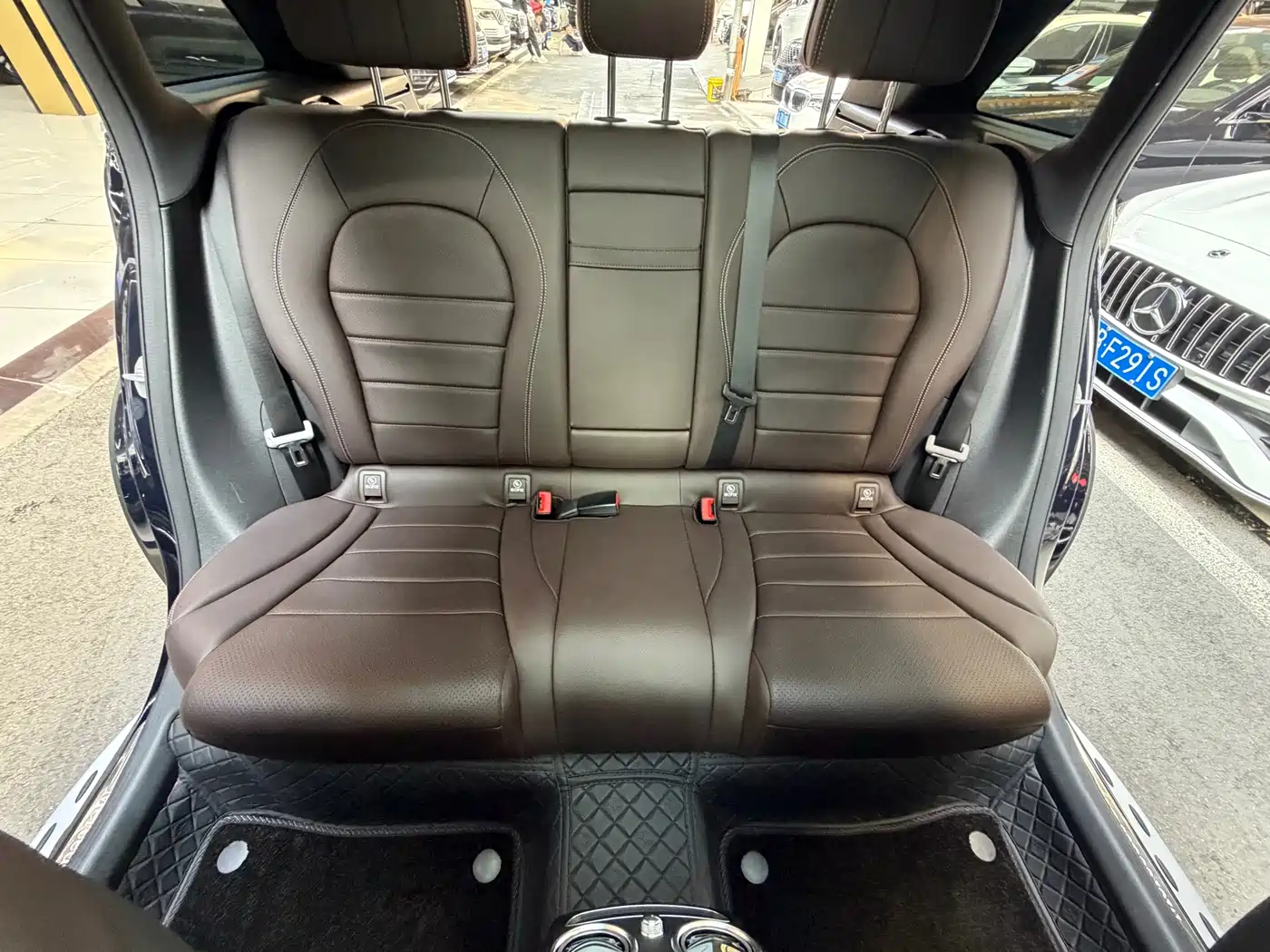 Mercedes-Benz GLC 2022 Facelift III GLC 260 L 4MATIC Dynamic фото 26