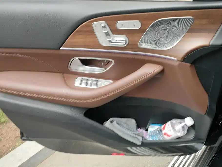 Mercedes-Benz GLE 2024 GLE 450 4MATIC Fashion фото 7