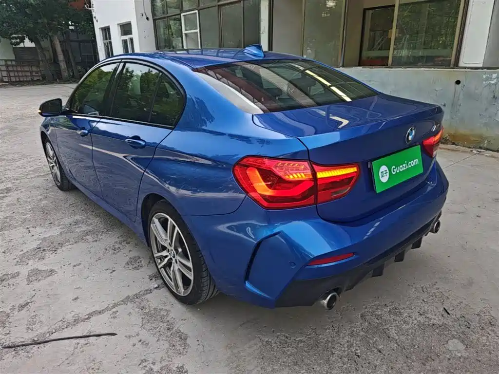 BMW 1 Series 2019 120i Leading M Sport Package фото 5
