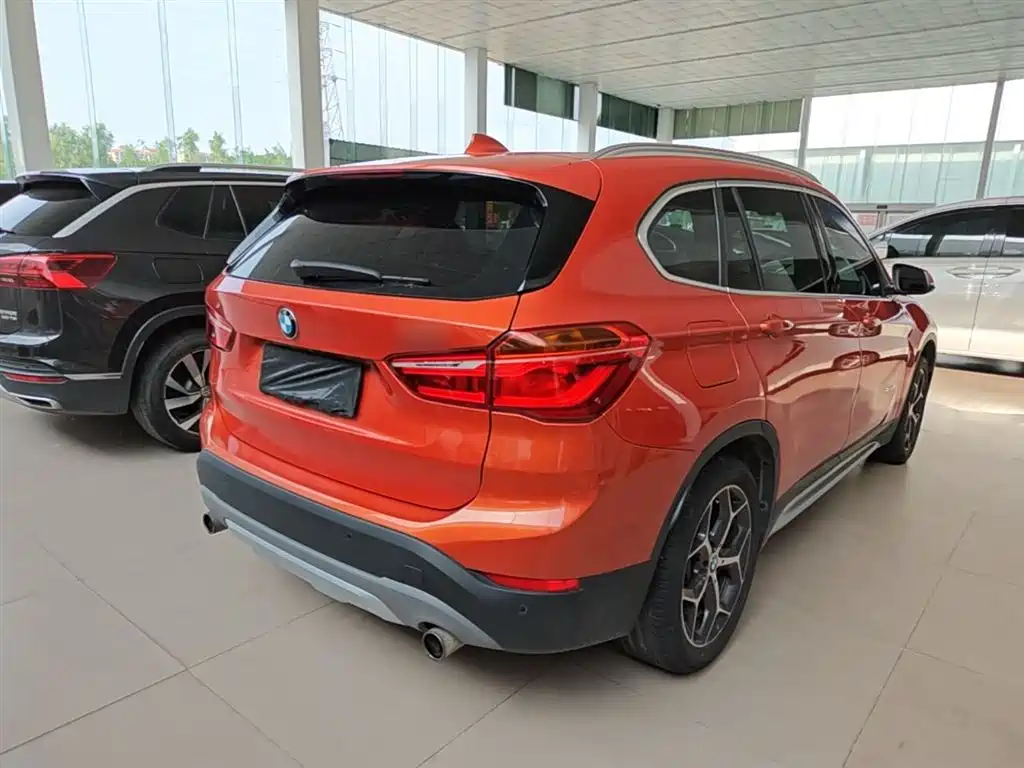 BMW X1 2016 sDrive20Li Luxury Model фото 7