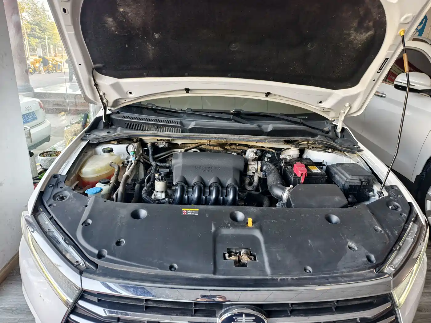 BYD Qin 2019 1.5L Manual Luxury Edition фото 13