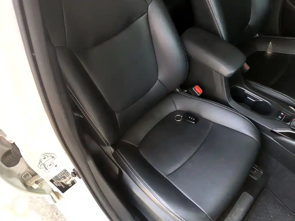 Toyota Corolla 2021 1.2T S-CVT Elite PLUS Edition фото 25