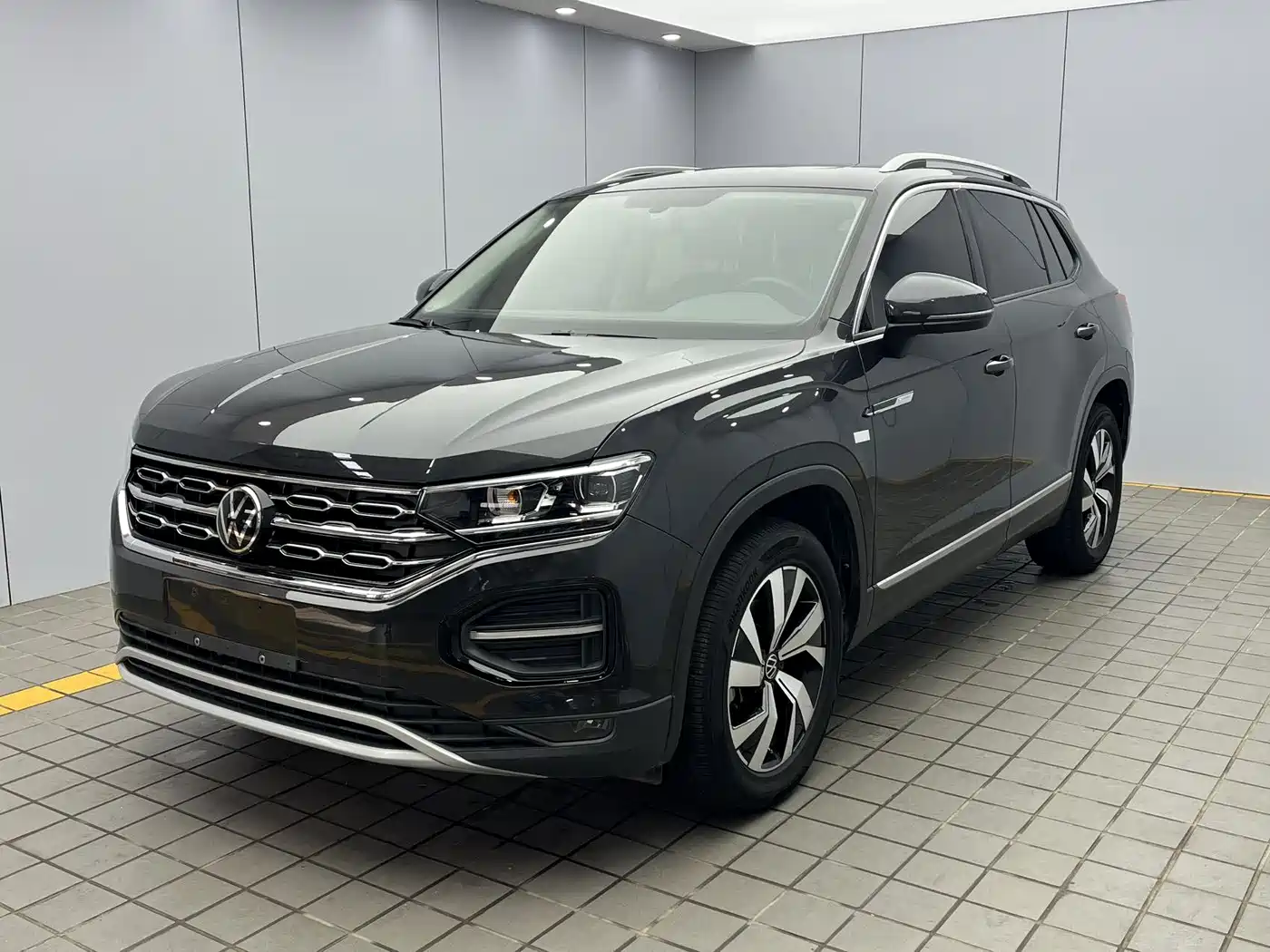 Volkswagen Tayron 2022 280TSI 2WD Luxury Smart Connect Edition