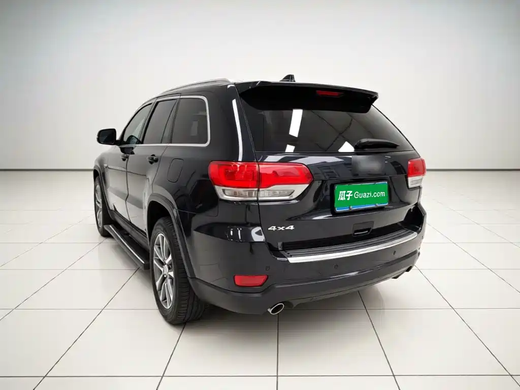 Jeep Grand Cherokee (Import) 2019 2017 3.6L Luxury Navigation Edition