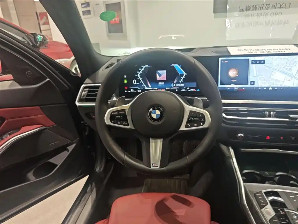 BMW 3 Series 2023 330i M Sport Shadow Edition фото 17