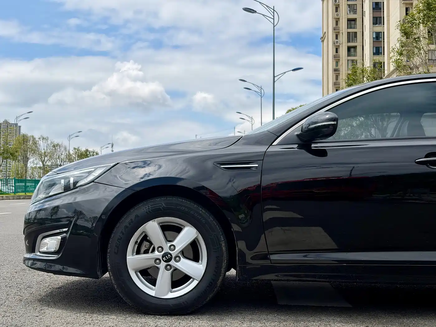 Photo 12 - Kia K5