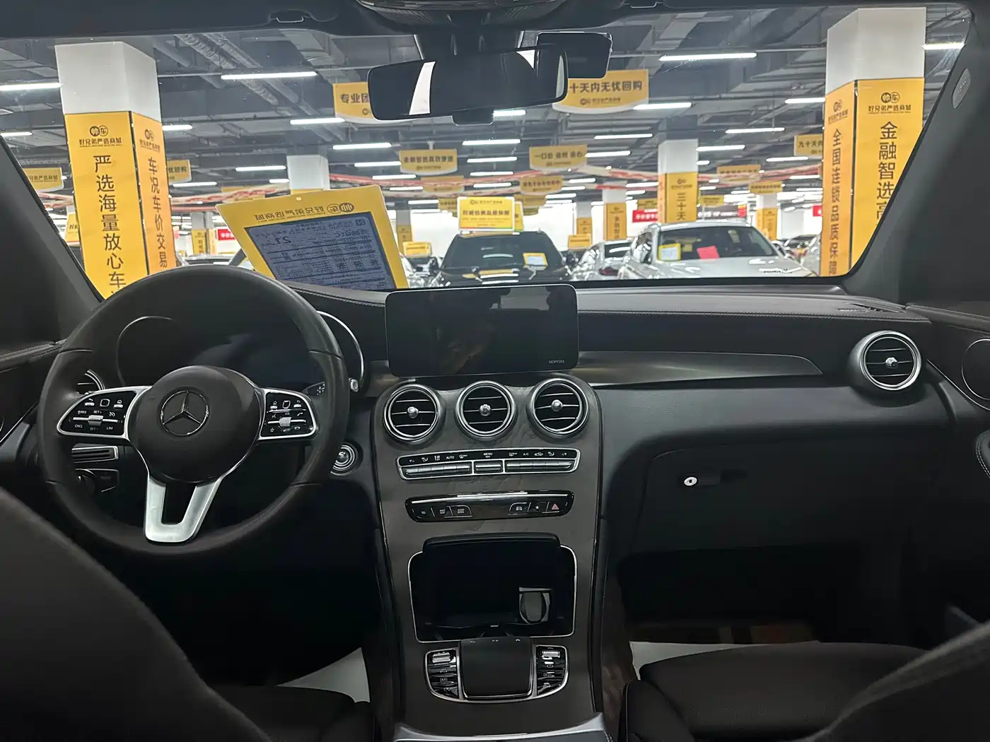 Mercedes-Benz GLC 2021 GLC 260 L 4MATIC Luxury фото 5